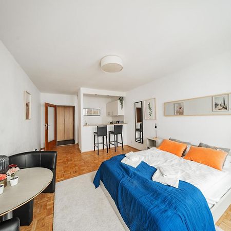 Studio Next To Karlskirche #17 Apartamento Viena Exterior foto