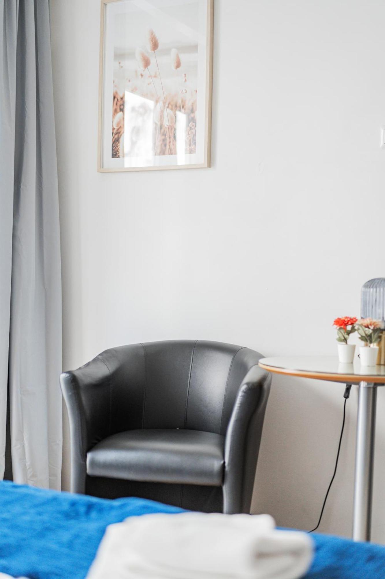 Studio Next To Karlskirche #17 Apartamento Viena Exterior foto